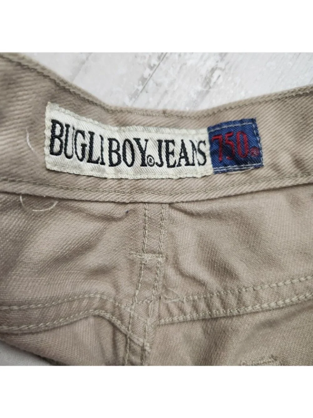 Vintage Mens Bugle Boy Jeans 750 Beige Denim Shorts Size 36